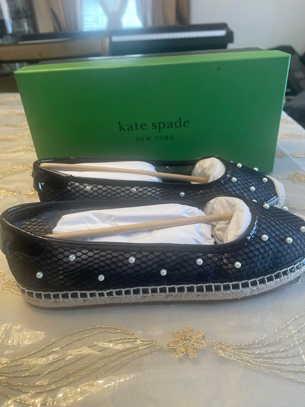 NWB Kate spade NY women’s pearl fishnet espadrille flat size 9